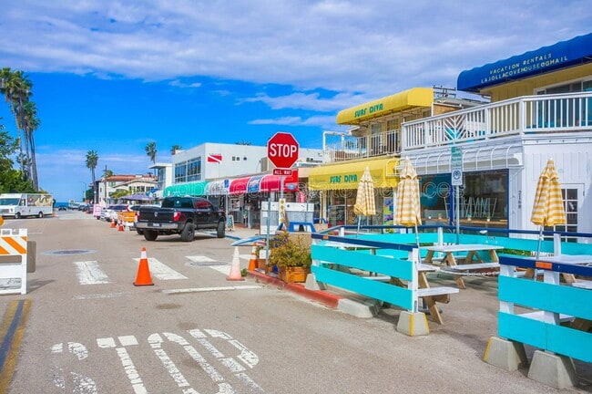 Building Photo - 8019 Paseo Del Ocaso