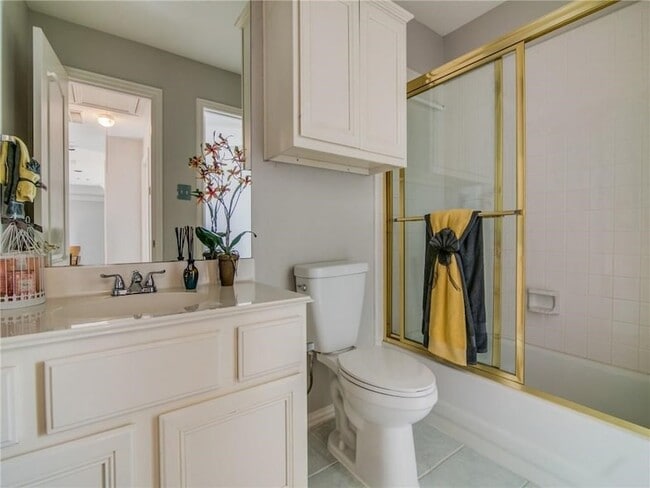 Building Photo - 4425 Cityview Dr