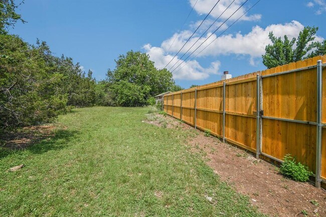 Building Photo - 1606 Normeadows Cir