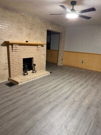 Building Photo - 3 Bedroom Home in Portsmouth