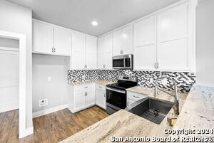 Building Photo - 950 Paradise Dr