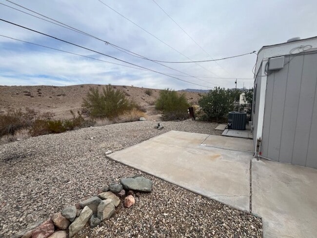 Building Photo - 2 Bedroom - 2 Bath