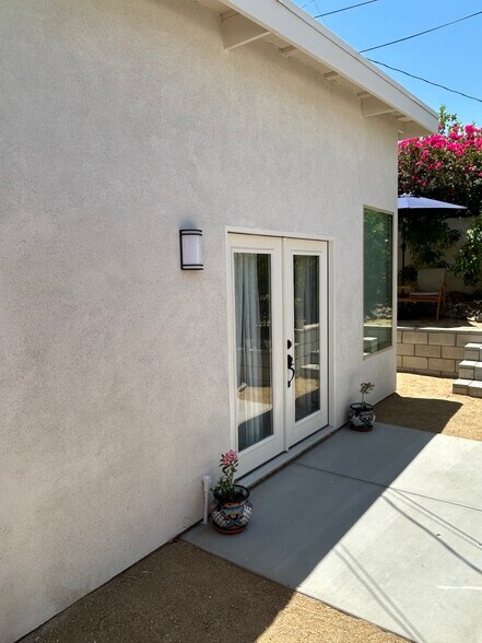 Primary Photo - 37910 Palo Verde Dr