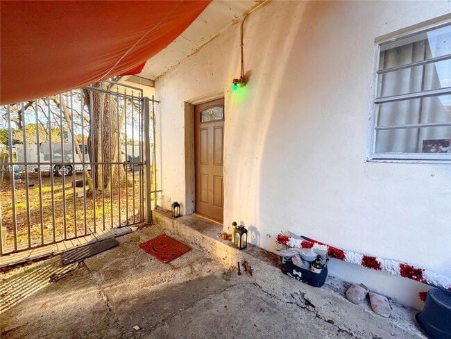 Building Photo - 195 NW 135th St