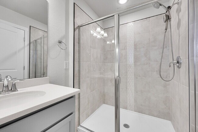 Building Photo - $2,550 - 3 Bed, 2.5 Bath Home in Colorado ...