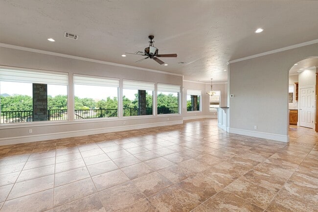 Building Photo - 101 Up There