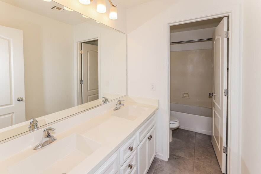 Building Photo - 29267 N 122nd Ln