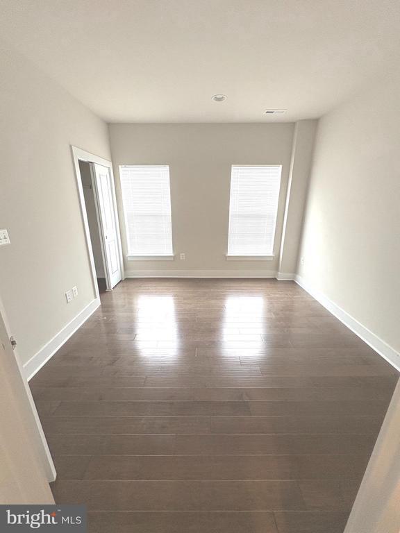 Building Photo - 5266 Ridgeview Retreat Dr