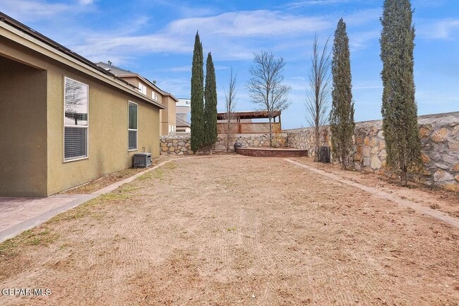 Building Photo - 14344 Alma Point Dr