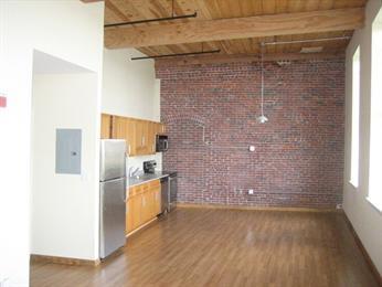 Building Photo - 35 Riverwalk Way