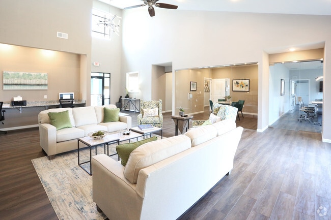 Clubhouse - Covington by the Lake