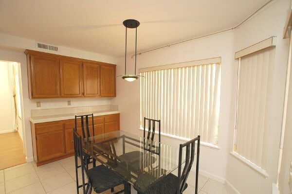 Building Photo - 21255 E Fort Bowie Dr