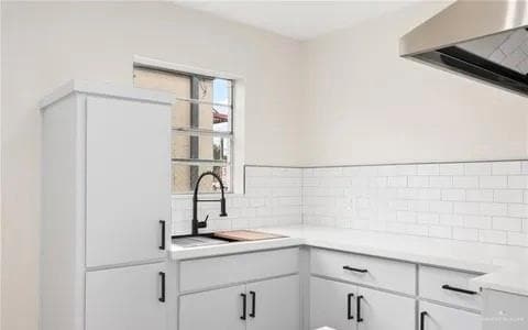 Building Photo - 10 N 23rd St