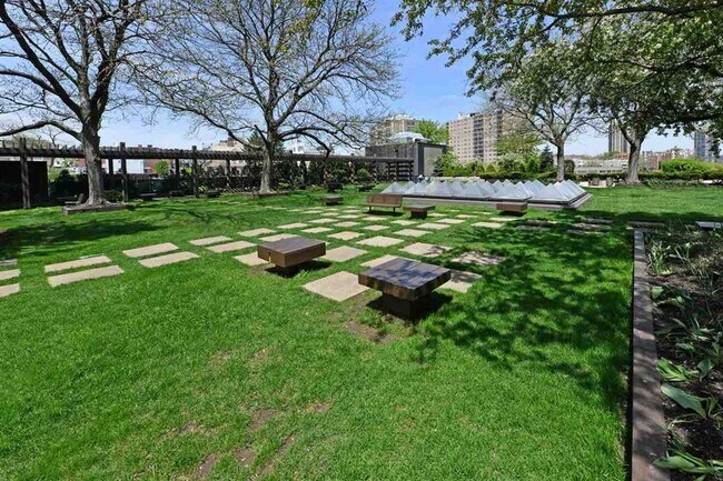 Building Photo - 7004 JFK Blvd E