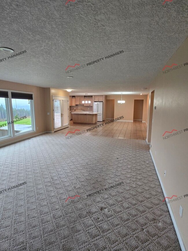 Building Photo - STATUS: *HOLD* R285 | $2695 + $100 for well/septic maintenance