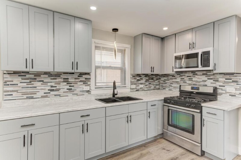 Building Photo - 11209 S Laflin St