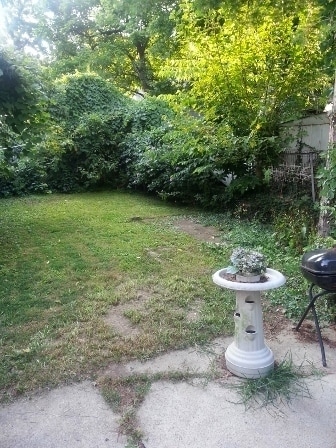 Building Photo - Move Right In!  What a great value