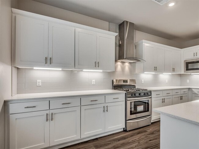 Building Photo - 520 NW 176th Terrace