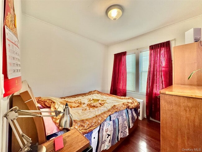 Building Photo - 120-13 28th Ave