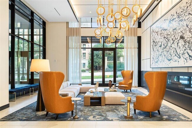 Building Photo - 2425 Peachtree Rd