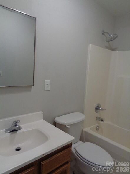 Building Photo - 4539 Springview Rd