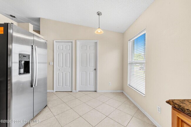 Building Photo - 4211 Swanna Dr