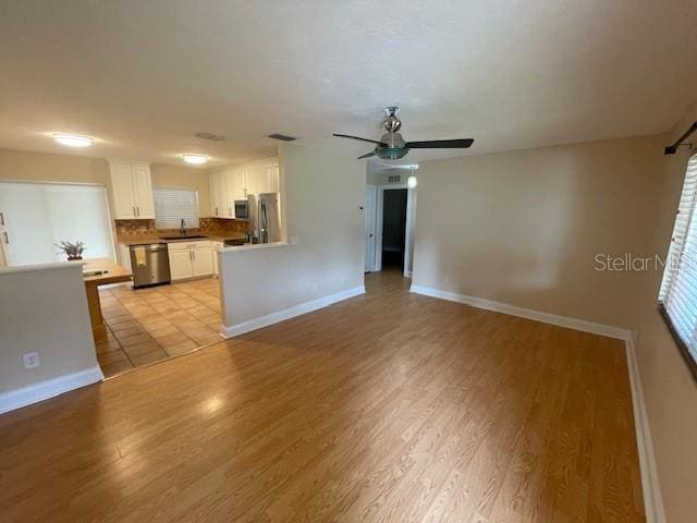 Building Photo - 8067 Candlewoode Dr