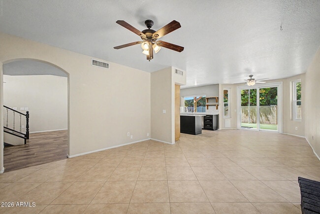 Building Photo - 842 W Sun Coast Dr