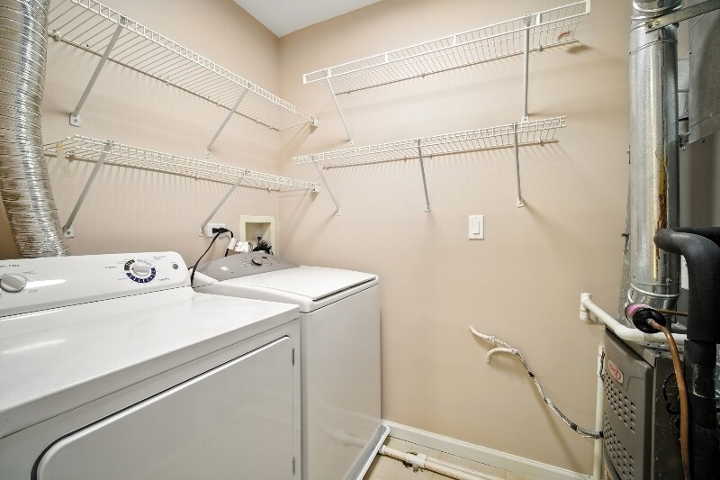 Building Photo - 3412 Blue Ridge Dr