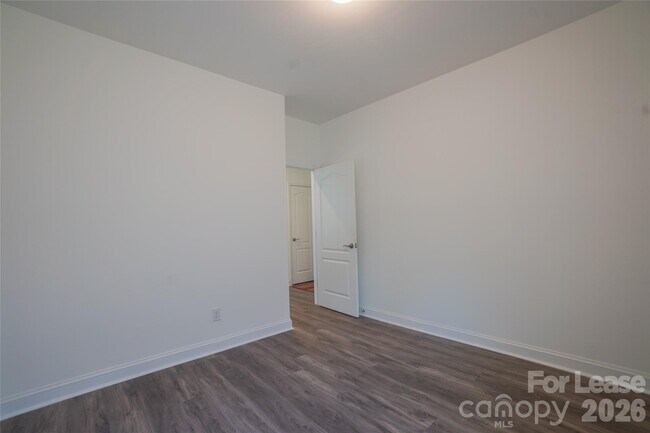 Building Photo - 11224 Smokethorn Dr NW