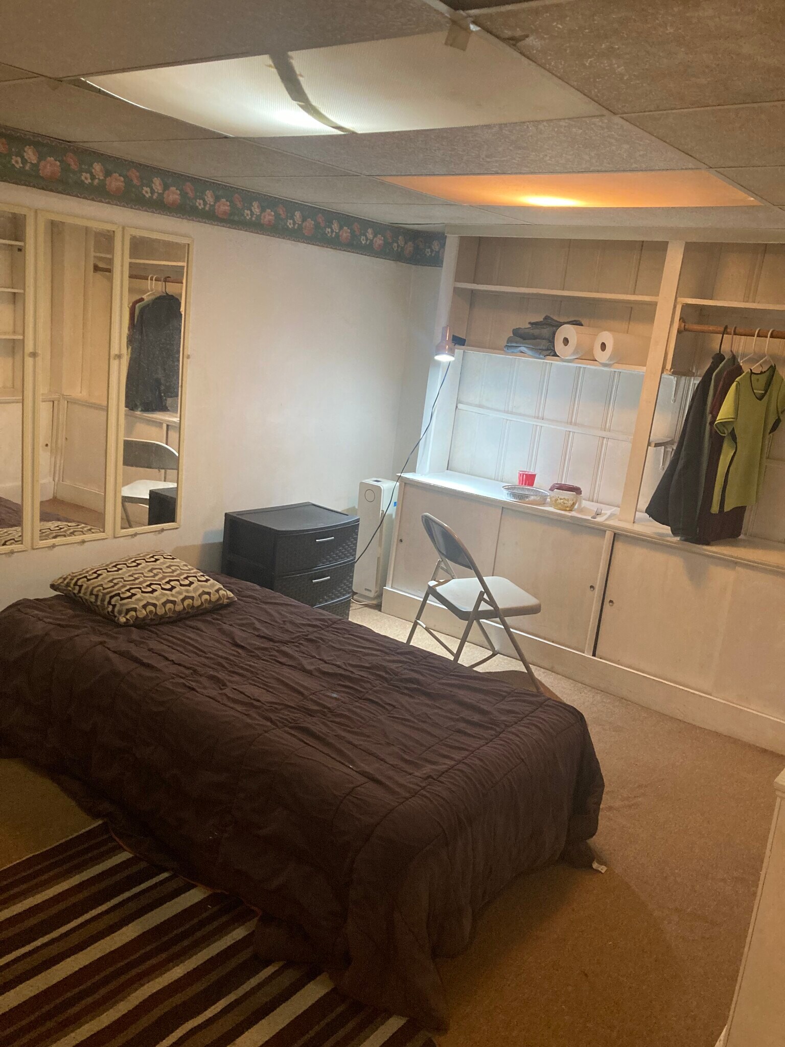 Twin bed clothing multipurpose unit - 764 Lenore Ln