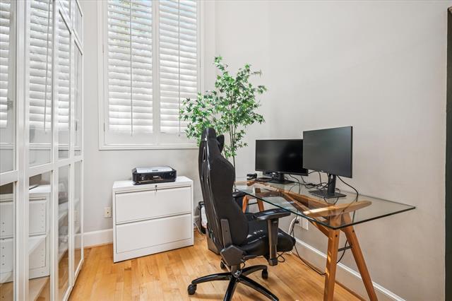 Building Photo - 1516 Pecos St