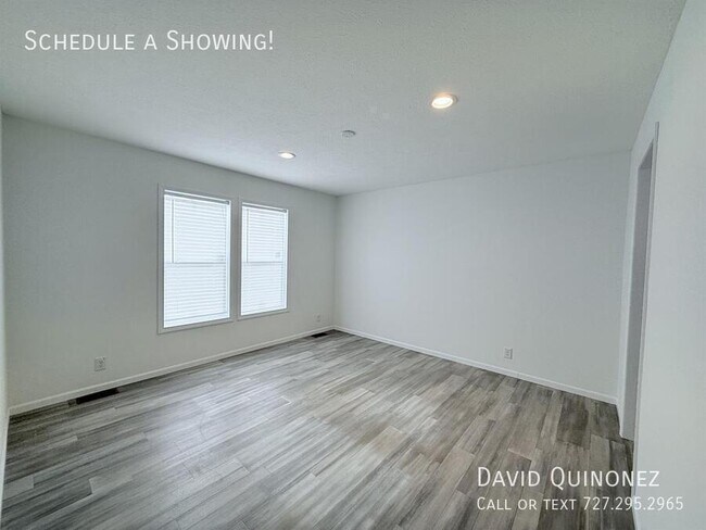 Building Photo - 6916 Country Ln