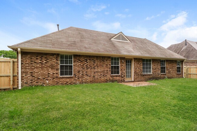 Building Photo - 10046 Nolton Cir
