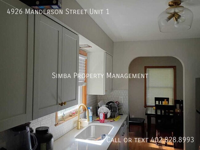 Building Photo - 4926 Manderson St