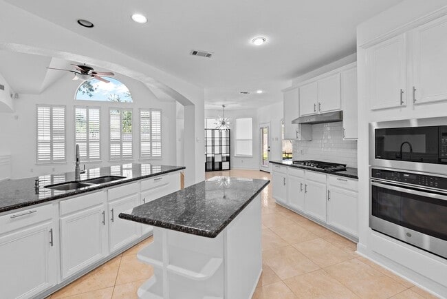 Building Photo - 14415 Spanish River Ln