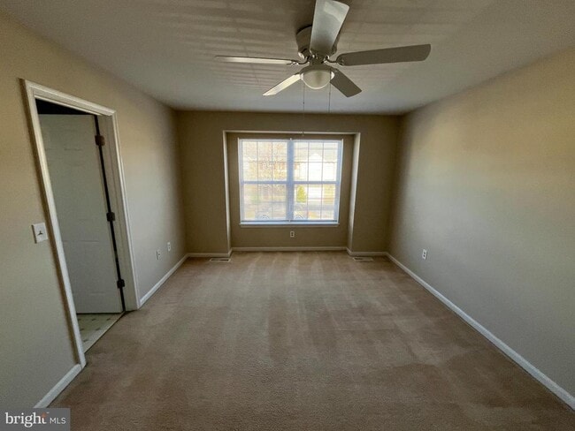 Building Photo - 109 Cardinal Ln