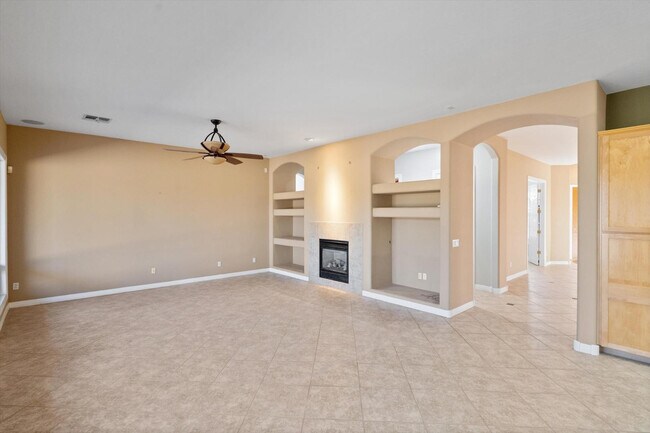 Building Photo - 4136 E Pullman Rd