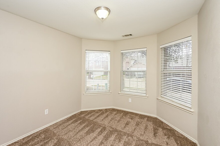 Building Photo - 1144 Browntop St