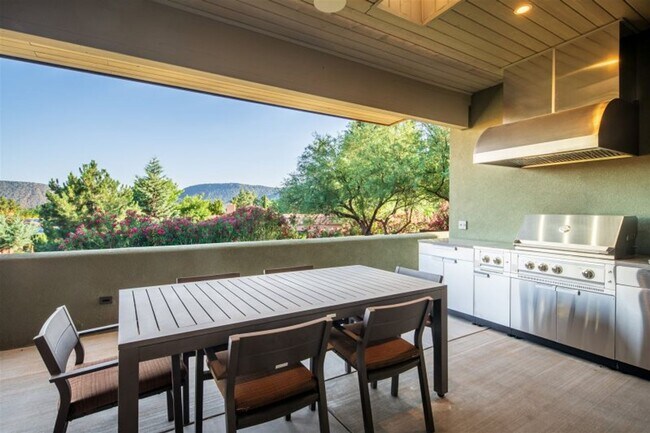 Building Photo - Exquisite Luxury Home Basking in Red Rock Mountains with Infrared Sauna + Fire Tables, Near Oak C...