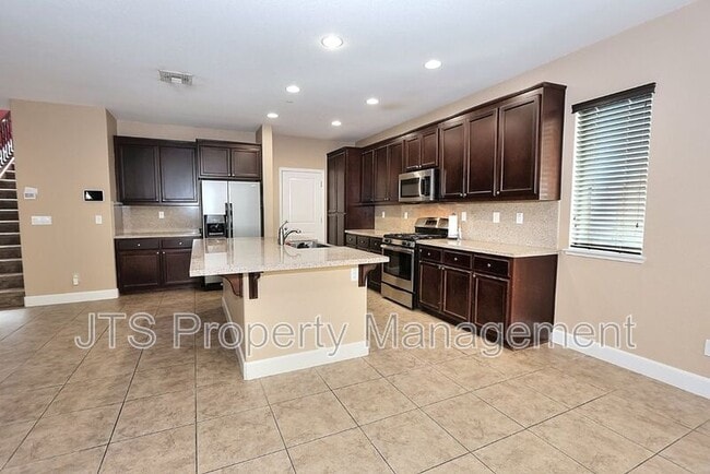 Building Photo - 1427 Bicker Cir