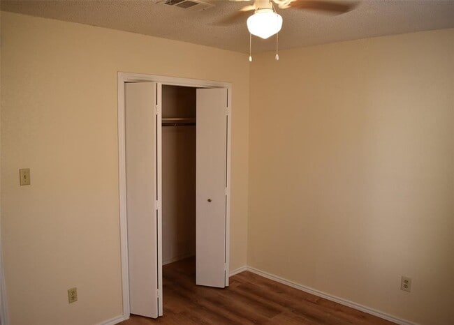 Building Photo - 1804 Rawhide Loop