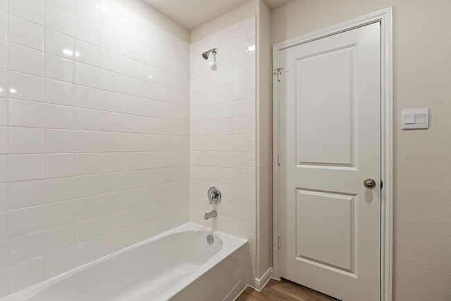 Building Photo - Modern Comfort Meets Prime Location in This Stunning San Marcos Home