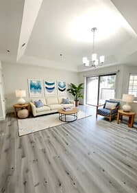 Building Photo - 2571 Plaza del Amo