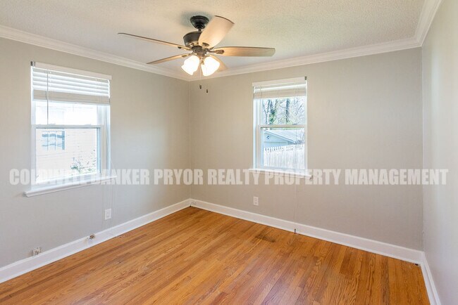 Building Photo - 128 S St Marks Ave