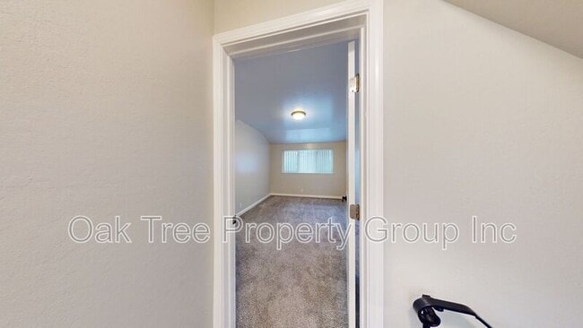 Building Photo - 2377 Downer Ave