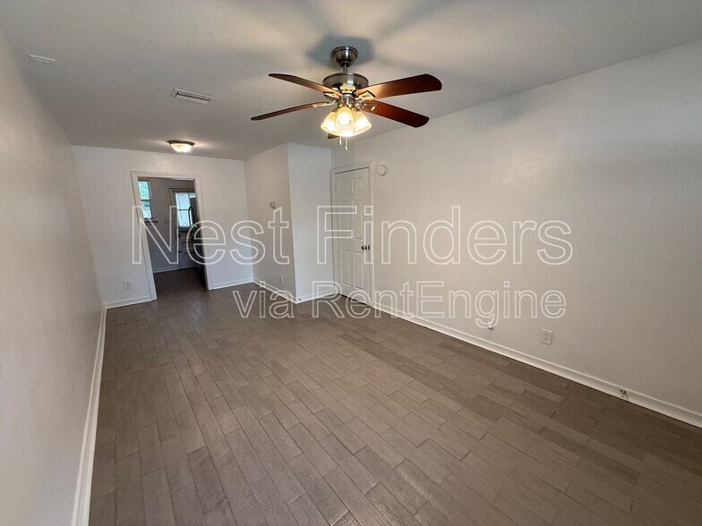 Primary Photo - 5211 San Juan Ave