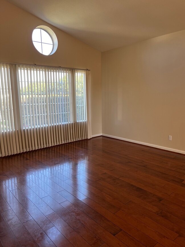 Building Photo - 3348 Abdy Way