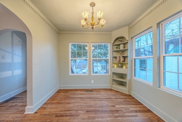 Building Photo - 1940 Harle Ave NW