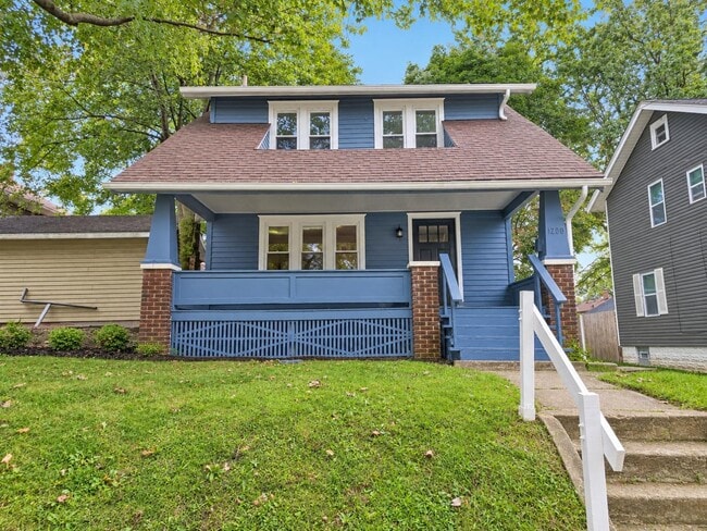 Building Photo - 1280 Brandon Ave